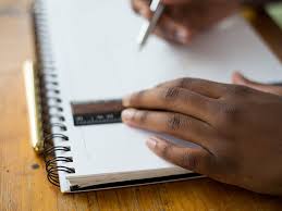 Valitse ylin yliopisto johtamiskoulutukseesi